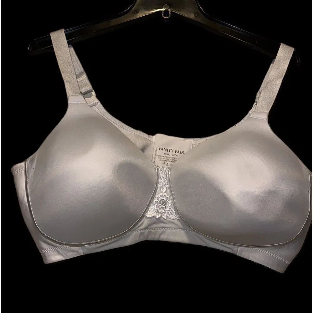 Vanity Fair Beauty Back Back Smoother Full-Figure Wireless Bra!